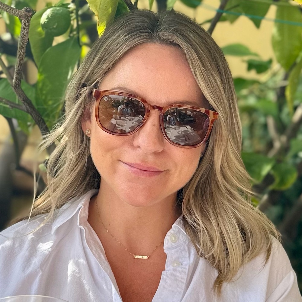 Meet your Posher, Abigail